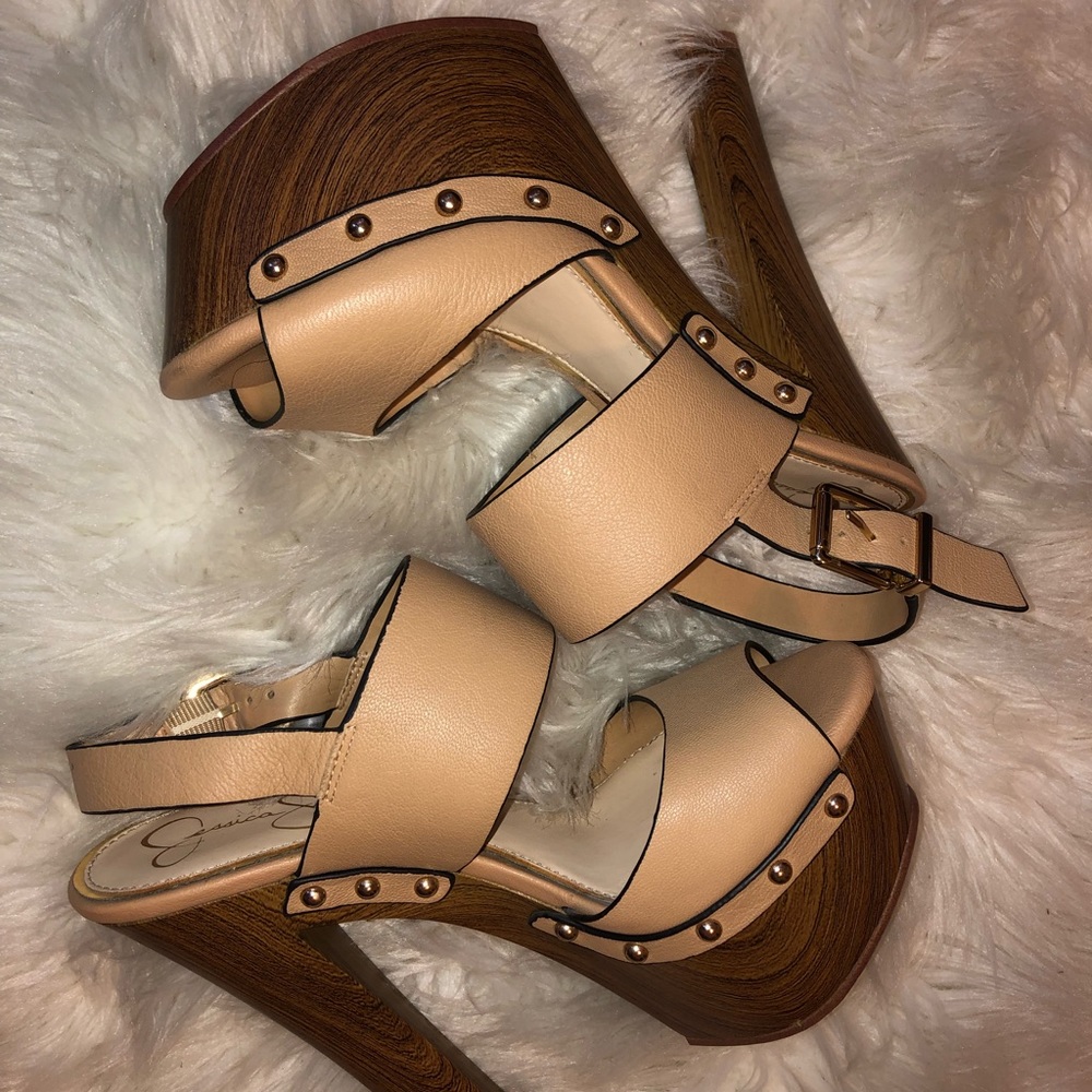 Jessica Simpson Pumps - Picture 3 of 3